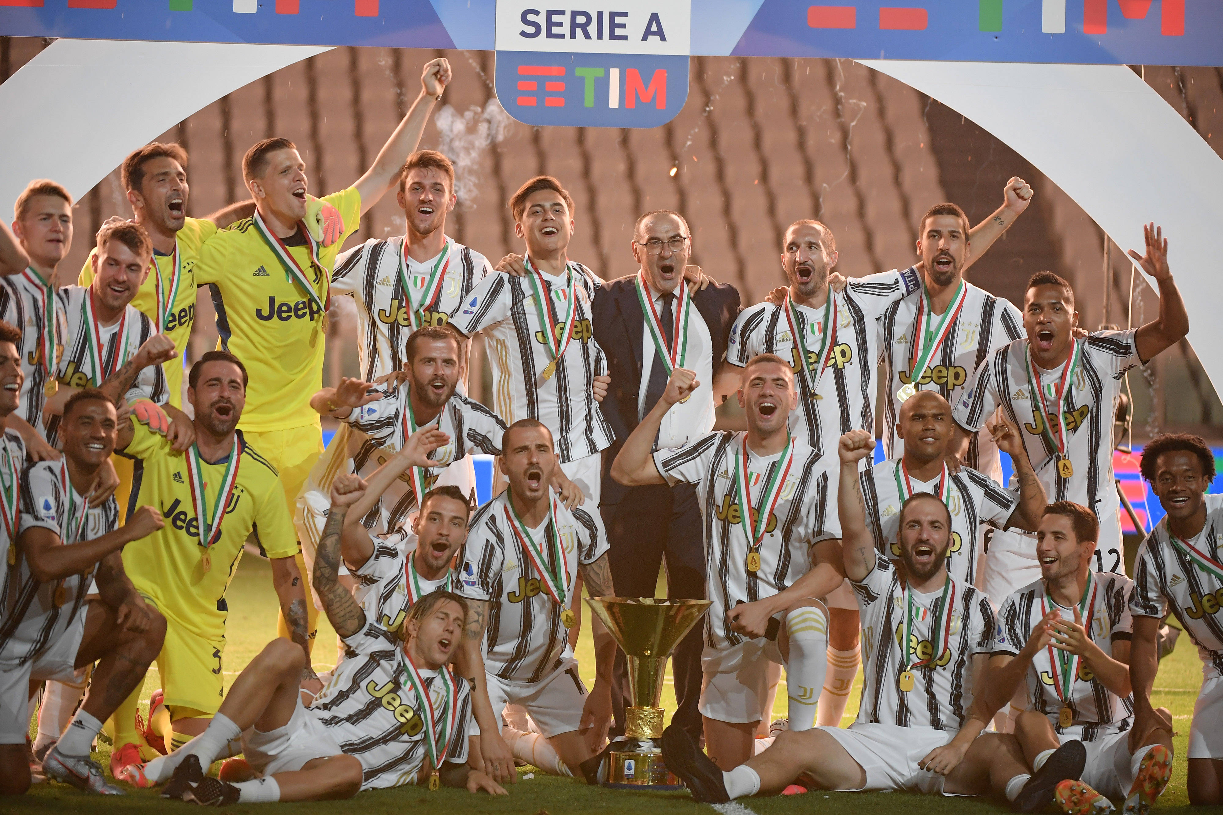 跌宕起伏 跌宕起伏