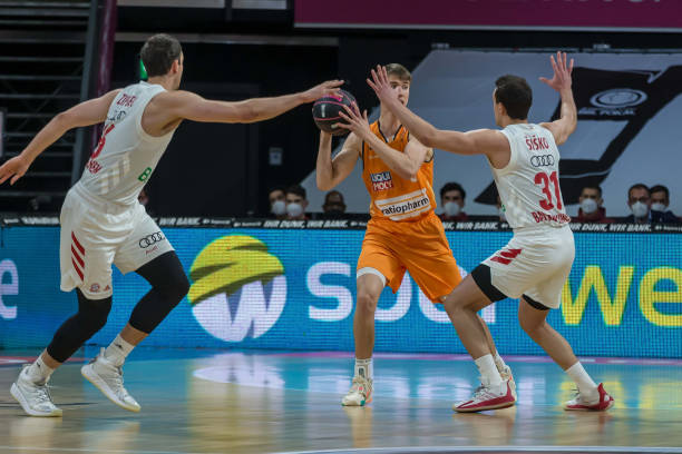 尔斯基对其 尔斯基对其